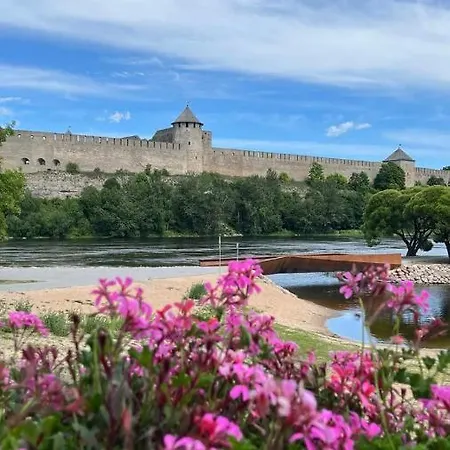 Location Korter Narva